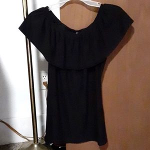 Off or on shoulder ruffle shirt